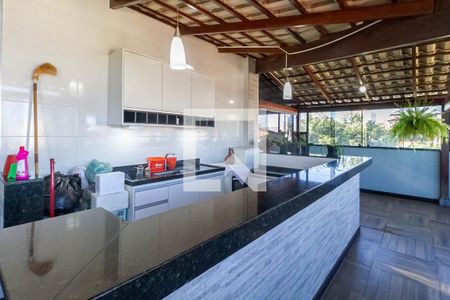 Apartamento à venda com 150m², 3 quartos e 3 vagasCobertura