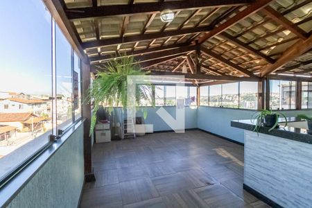 Apartamento à venda com 150m², 3 quartos e 3 vagasCobertura