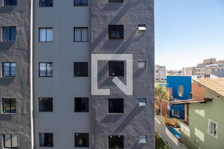 Vista do Quarto 1 de apartamento para alugar com 3 quartos, 67m² em Campo Comprido, Curitiba