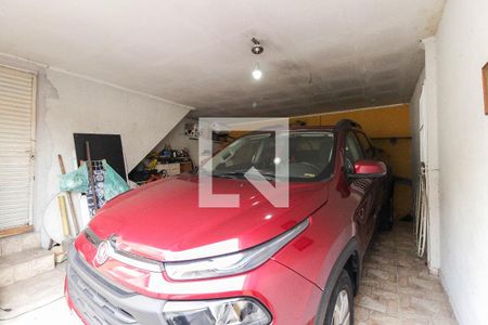 Casa à venda com 255m², 3 quartos e 2 vagas Casa à venda com 255m², 3 quartos e 2 vagasGaragem