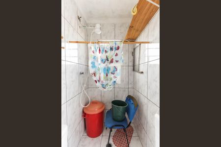 Casa à venda com 255m², 3 quartos e 2 vagas Casa à venda com 255m², 3 quartos e 2 vagasBanheiro de Serviço Casa 2