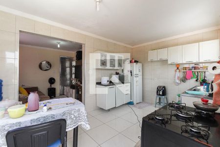 Casa à venda com 255m², 3 quartos e 2 vagas Casa à venda com 255m², 3 quartos e 2 vagasCozinha Casa 2