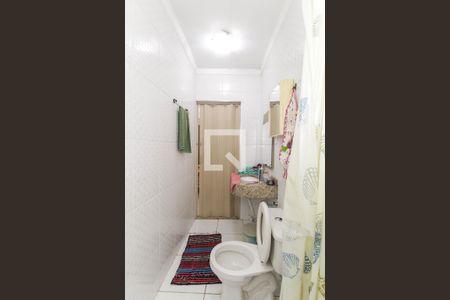 Casa à venda com 255m², 3 quartos e 2 vagas Casa à venda com 255m², 3 quartos e 2 vagasBanheiro da Suíte Casa 2