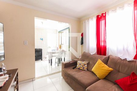 Casa à venda com 255m², 3 quartos e 2 vagas Casa à venda com 255m², 3 quartos e 2 vagasSala Casa 2