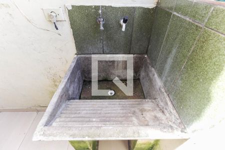 Casa à venda com 255m², 3 quartos e 2 vagas Casa à venda com 255m², 3 quartos e 2 vagasÁrea de Serviço Casa 1