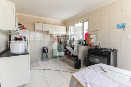 Casa à venda com 255m², 3 quartos e 2 vagas Casa à venda com 255m², 3 quartos e 2 vagasCozinha Casa 2