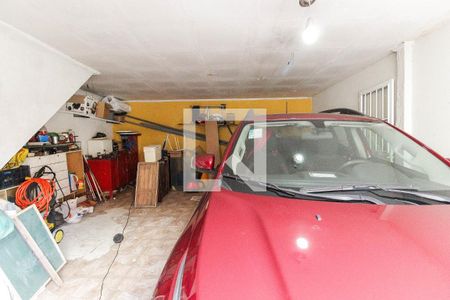 Casa à venda com 255m², 3 quartos e 2 vagas Casa à venda com 255m², 3 quartos e 2 vagasGaragem