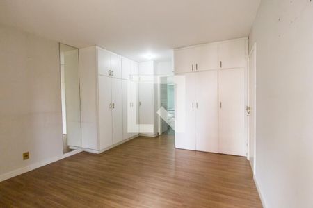 Apartamento à venda com 165m², 3 quartos e 2 vagasSuíte master