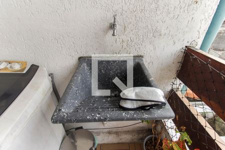 Casa à venda com 50m², 2 quartos e sem vagaÁrea de Serviço