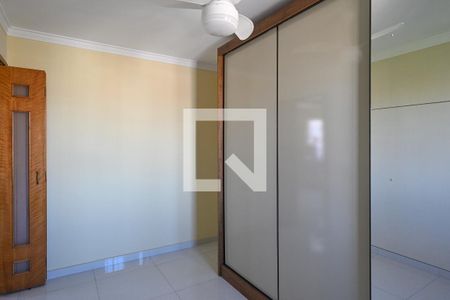 Quarto 2 de apartamento para alugar com 2 quartos, 60m² em Vila Vermelha, São Paulo