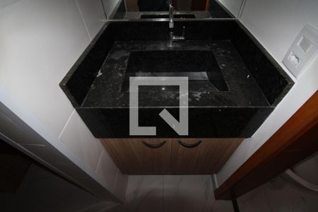 Apartamento para alugar com 36m², 2 quartos e sem vagaBanheiro