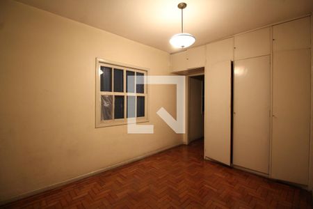 Casa à venda com 100m², 3 quartos e 4 vagas Casa à venda com 100m², 3 quartos e 4 vagasQuarto 2