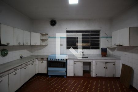 Casa à venda com 100m², 3 quartos e 4 vagas Casa à venda com 100m², 3 quartos e 4 vagasCozinha