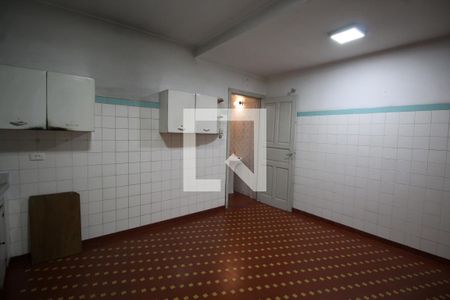 Casa à venda com 100m², 3 quartos e 4 vagas Casa à venda com 100m², 3 quartos e 4 vagasCozinha