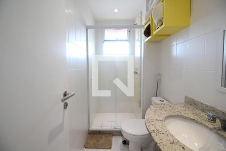 Apartamento à venda com 150m², 5 quartos e 3 vagasBanheiro da Suíte 2