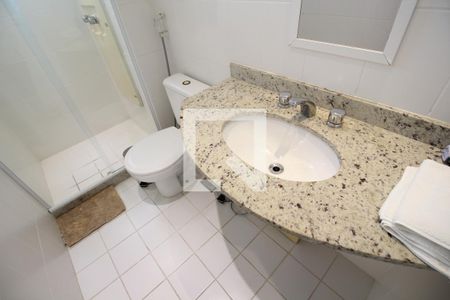 Apartamento à venda com 150m², 5 quartos e 3 vagasBanheiro da Suíte 2