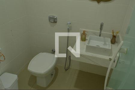 Casa à venda com 320m², 6 quartos e 5 vagas Casa à venda com 320m², 6 quartos e 5 vagasBanheiro 1 Área Gourmet