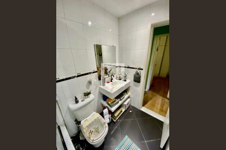 Apartamento à venda com 71m², 3 quartos e 1 vagaBanheiro