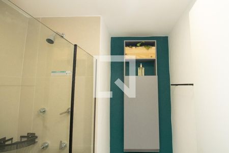 Banheiro, armário  de apartamento à venda com 1 quarto, 32m² em Indianópolis, São Paulo