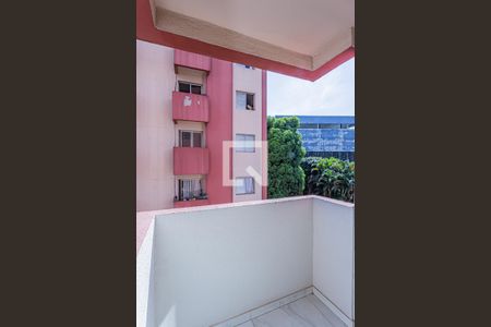Varanda de apartamento para alugar com 2 quartos, 59m² em Vila Mangalot, São Paulo