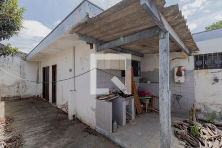 Casa à venda com 345m², 6 quartos e 6 vagasCasa 2 Área de Serviço
