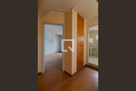 Casa à venda com 345m², 6 quartos e 6 vagasCasa 1 Corredor