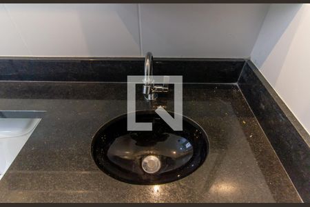 Apartamento à venda com 31m², 1 quarto e sem vaga Apartamento à venda com 31m², 1 quarto e sem vagaBanheiro -detalhe