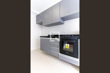 Cozinha de apartamento à venda com 1 quarto, 31m² em Bom Retiro, São Paulo