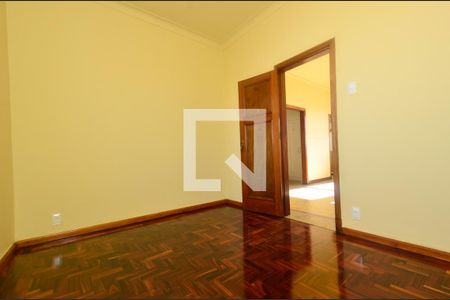 Casa à venda com 334m², 3 quartos e 1 vagaQuarto2