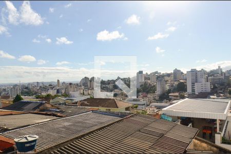 Casa à venda com 334m², 3 quartos e 1 vagaVista