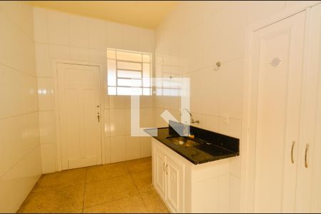 Casa à venda com 334m², 3 quartos e 1 vagaCozinha