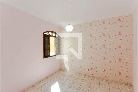 Casa à venda com 370m², 3 quartos e 2 vagasQuarto 2