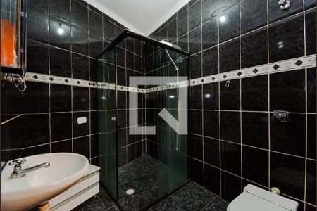 Casa à venda com 370m², 3 quartos e 2 vagasBanheiro da Suíte