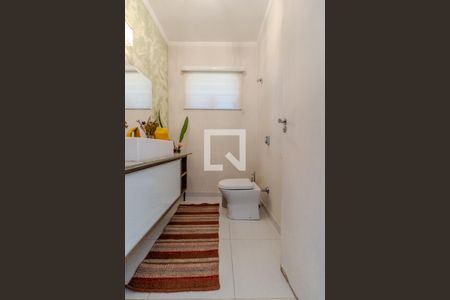 Casa à venda com 374m², 4 quartos e 3 vagasLavabo