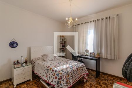 Casa à venda com 374m², 4 quartos e 3 vagasSuite 1