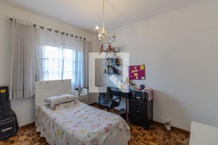 Casa à venda com 374m², 4 quartos e 3 vagasQuarto 1