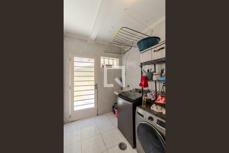 Casa à venda com 374m², 4 quartos e 3 vagasÁrea de Serviço