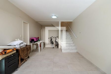 Casa à venda com 374m², 4 quartos e 3 vagasÁrea de Serviço