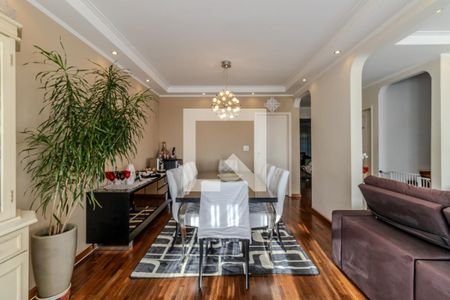 Casa à venda com 374m², 4 quartos e 3 vagasSala de Jantar