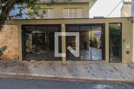 Casa à venda com 374m², 4 quartos e 3 vagasPlaquinha