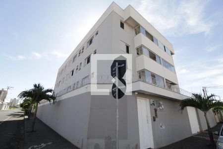 Apartamento para alugar com 50m², 2 quartos e 1 vagaFachada do Prédio