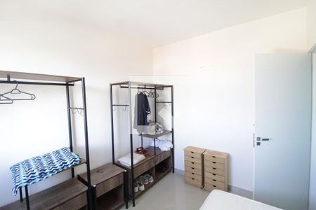 Quarto 2 de apartamento para alugar com 2 quartos, 50m² em Pampulha, Uberlândia