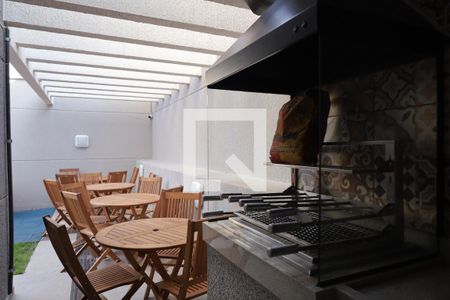 Apartamento para alugar com 32m², 2 quartos e sem vagaÁrea comum - Churrasqueira