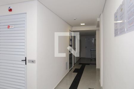 Apartamento para alugar com 32m², 2 quartos e sem vagaÁrea comum - Saguão do prédio
