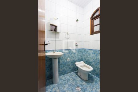Lavabo de casa para alugar com 2 quartos, 100m² em Jardim Maria Rosa, Taboão da Serra