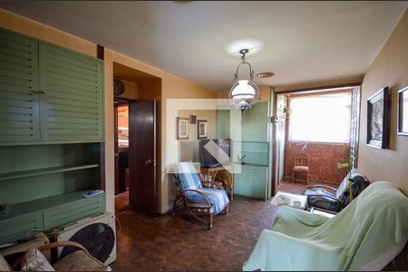 Apartamento à venda com 220m², 4 quartos e 2 vagasCopa