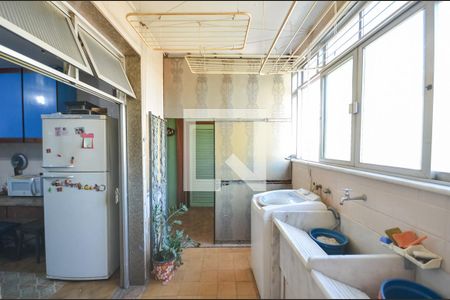 Apartamento à venda com 220m², 4 quartos e 2 vagasÁrea de Serviço