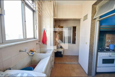 Apartamento à venda com 220m², 4 quartos e 2 vagasÁrea de Serviço