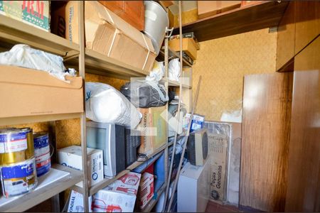 Apartamento à venda com 220m², 4 quartos e 2 vagasQuarto de Serviço