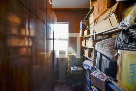 Apartamento à venda com 220m², 4 quartos e 2 vagasQuarto de Serviço